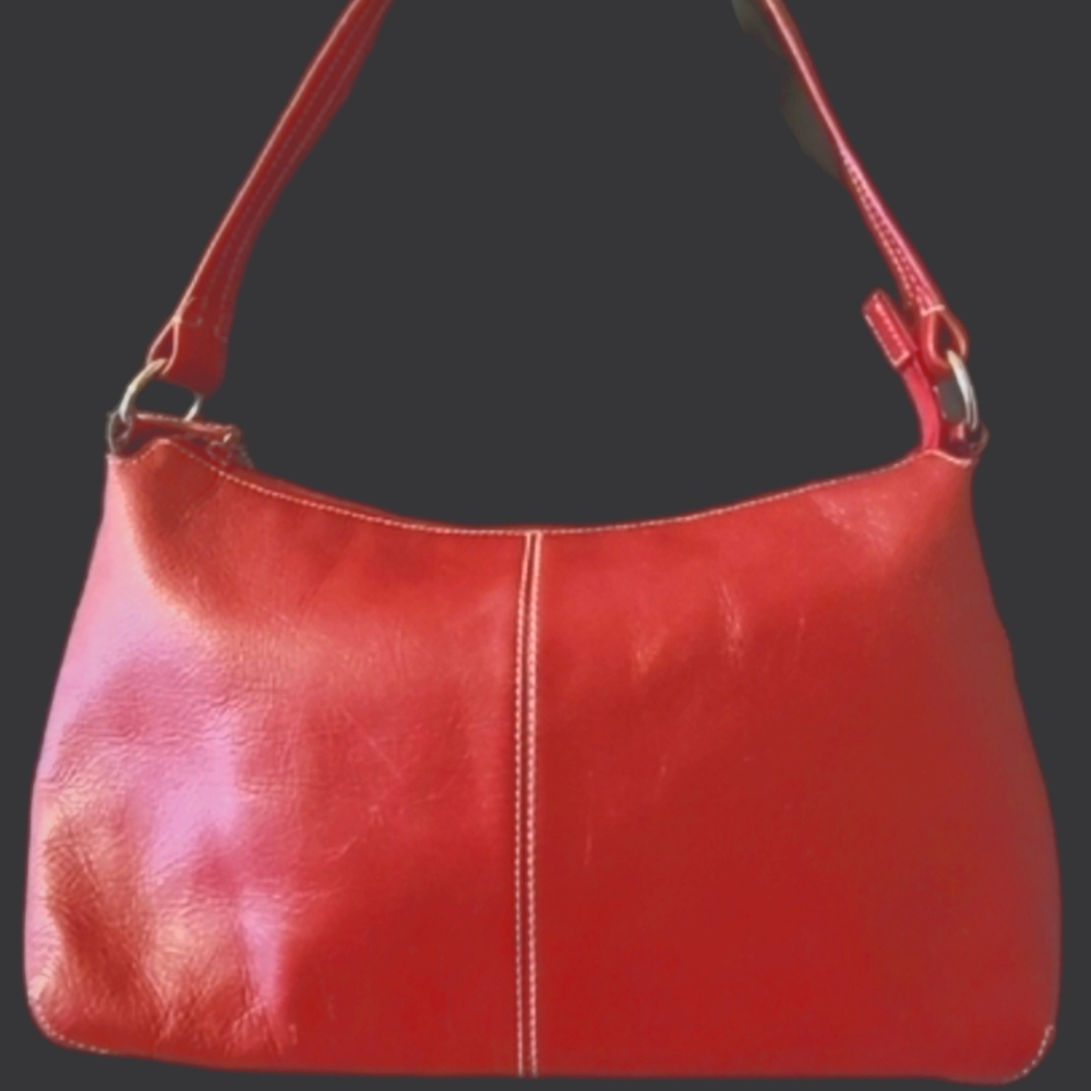 Madison Studio Red Leather Purse Shoulder Zipper Pockets